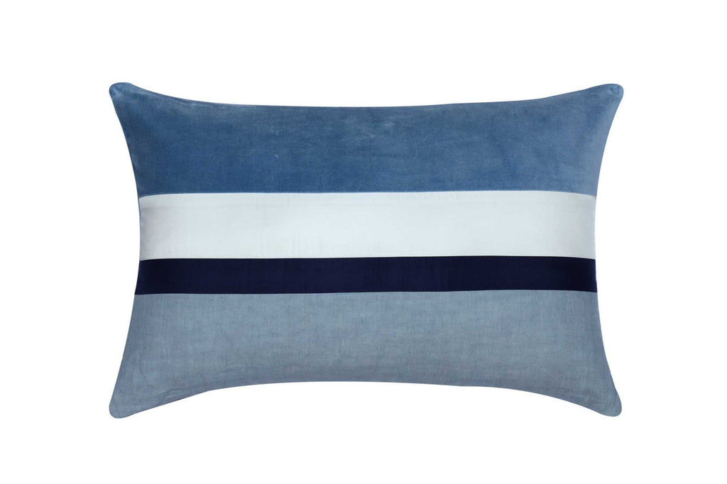 Matilda 16x22 Pillow
